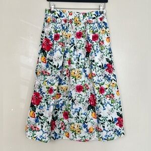 PRIMARK - floral garden midi skirt. elastic waist and pockets. 8